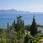 Mare, Seaside Hotell Líndos