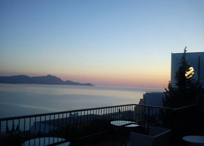 Mare, Seaside 5* لينثوس