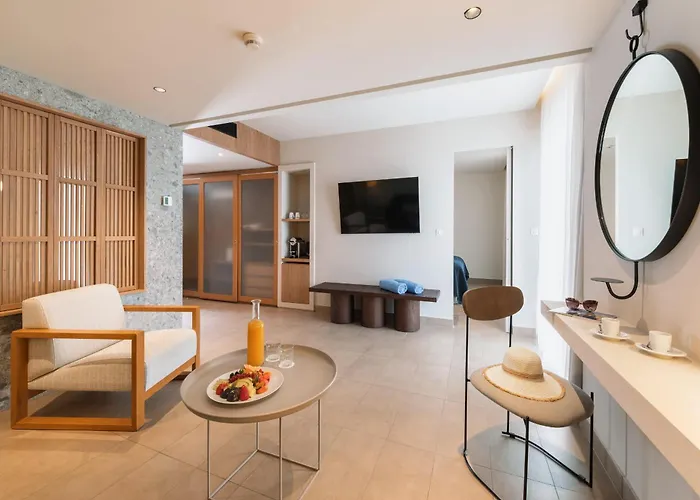 Mare, Seaside Líndos